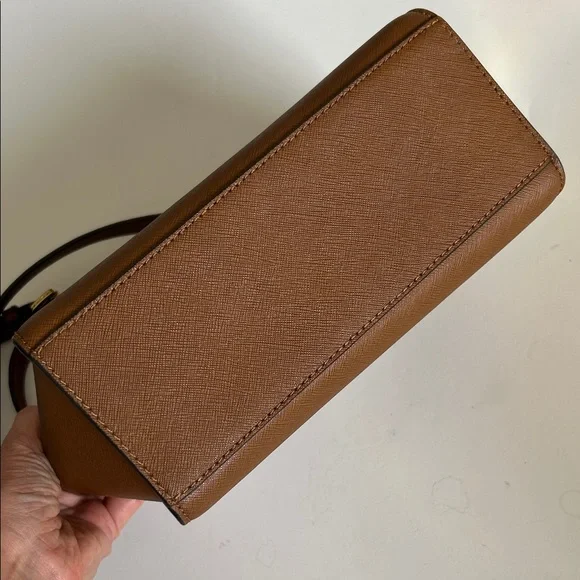 Michael Kors Tan Satchel/ Crossbody Bag - Picture 7 of 12